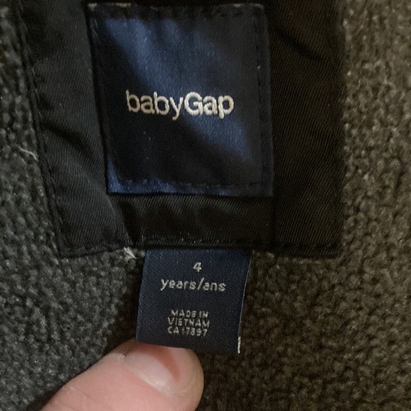 BabyGap black down jacket - Picture 3 of 5